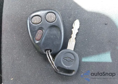 2004 Chevrolet Silverado 1500 Z71 from USA, damaged, VIN 2GCEK19T841314332